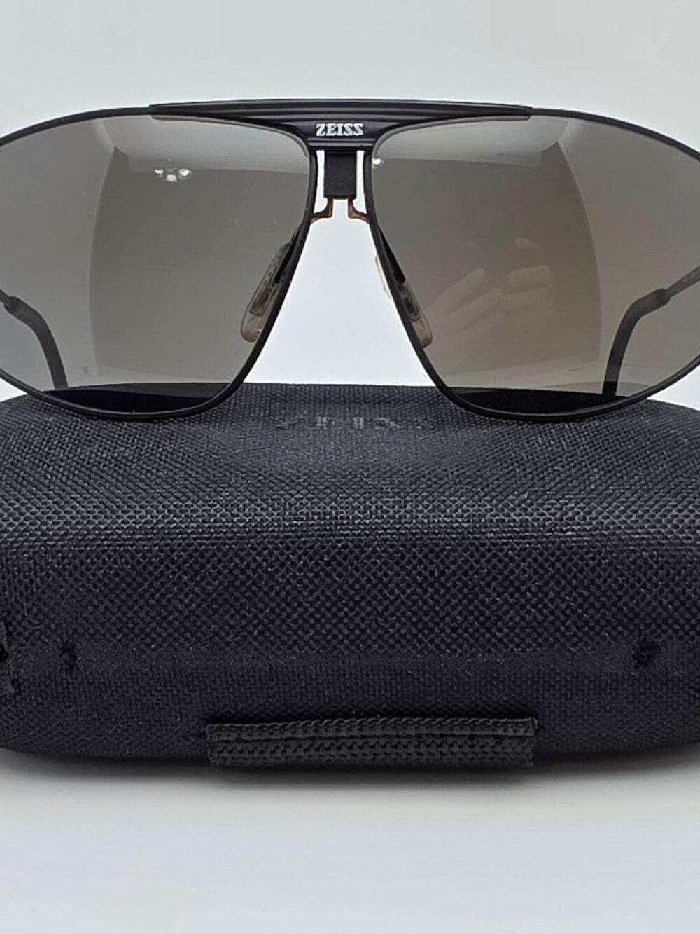 Zeiss CE Scopz Mod 7920-100 Black Frame Grey Polarized Lens Aviator Sunglasses